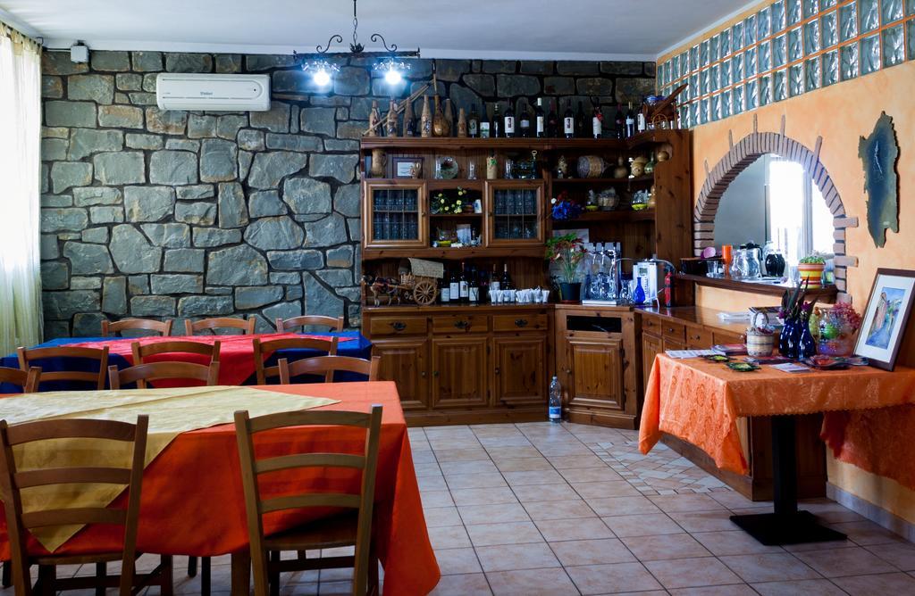 Agriturismo Le Vigne Ducali Màndas 外观 照片